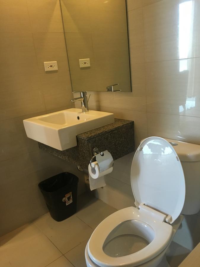 Mactan Newtown Seaview At One Pacific Residence Lapu-Lapu City Zewnętrze zdjęcie